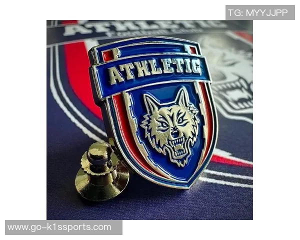 创新与传统结合的足球徽章设计理念探讨与实践分享